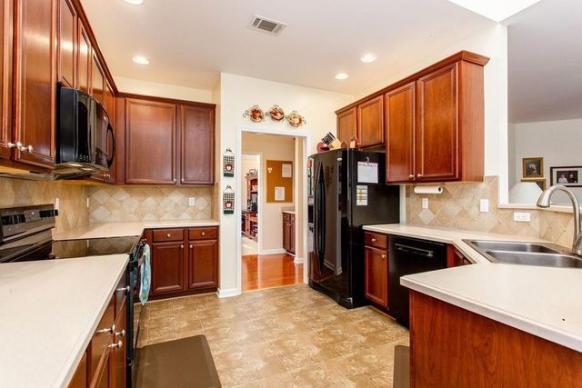 2870 Chadbourne Trail, Alpharetta, GA 30004