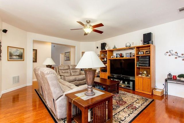 2870 Chadbourne Trail, Alpharetta, GA 30004