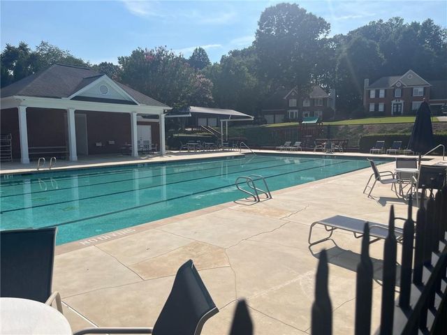 2870 Chadbourne Trail, Alpharetta, GA 30004