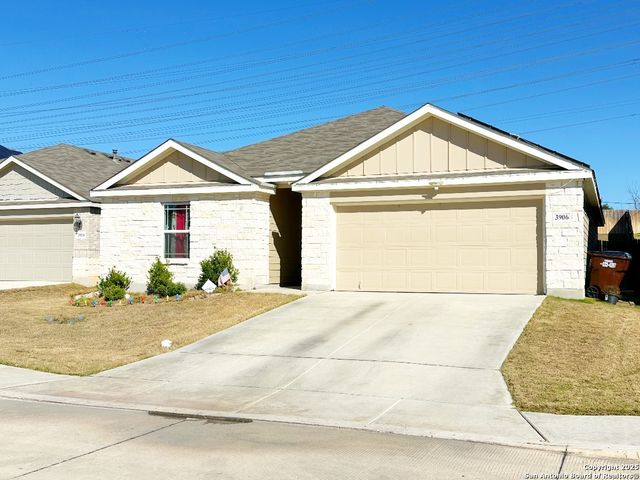 3906 Glenloch Way, Converse, TX 78109