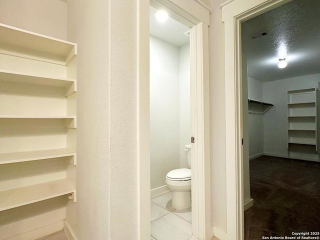 3906 Glenloch Way, Converse, TX 78109