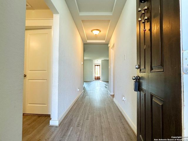 3906 Glenloch Way, Converse, TX 78109