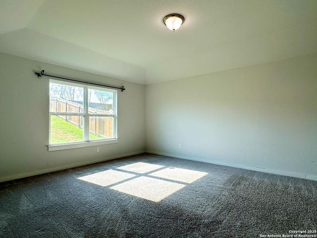 3906 Glenloch Way, Converse, TX 78109