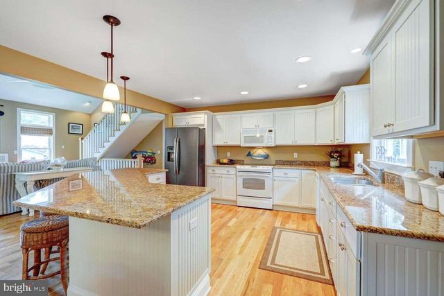 648 TINGLE AVE, Bethany Beach, DE 19930