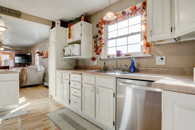 4309 10TH STREET, Menominee, MI 49858