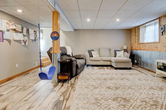 4309 10TH STREET, Menominee, MI 49858