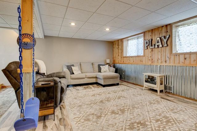 4309 10TH STREET, Menominee, MI 49858