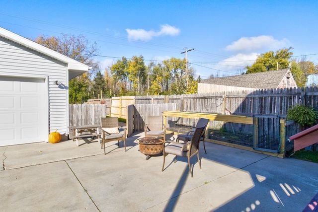 4309 10TH STREET, Menominee, MI 49858