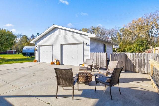 4309 10TH STREET, Menominee, MI 49858