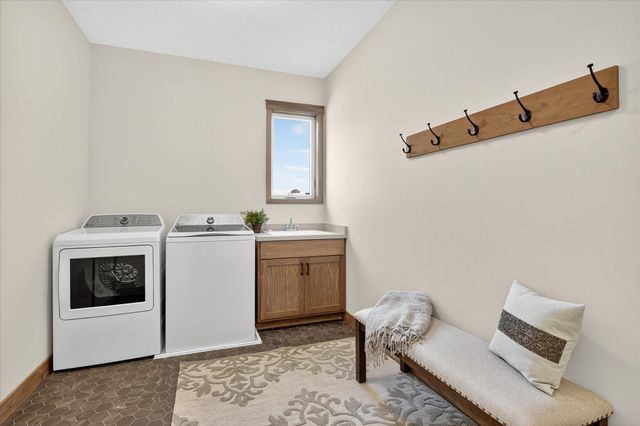 15551 Quince Street NW, Andover, MN 55304