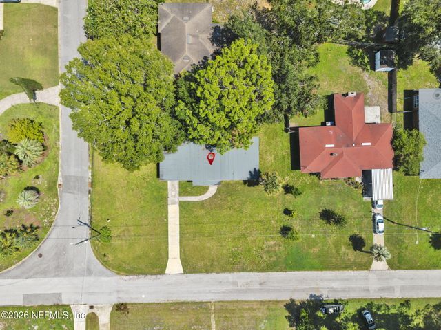 3903 VIA DE LA REINA, Jacksonville, FL 32217