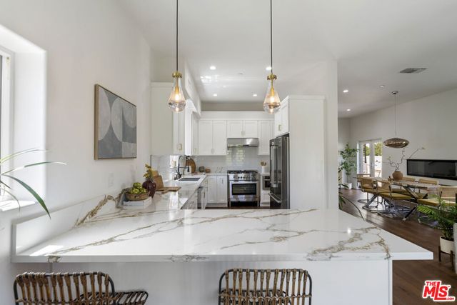 3787 Glenalbyn Drive, Los Angeles, CA 90065