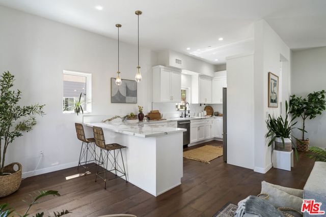 3787 Glenalbyn Drive, Los Angeles, CA 90065