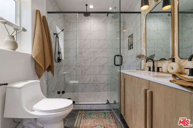 3787 Glenalbyn Drive, Los Angeles, CA 90065