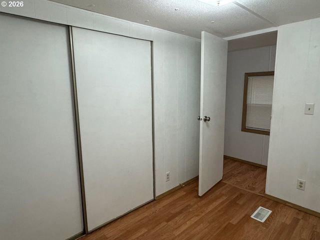 1600 RHODODENDRON Dr 293, Florence, OR 97439