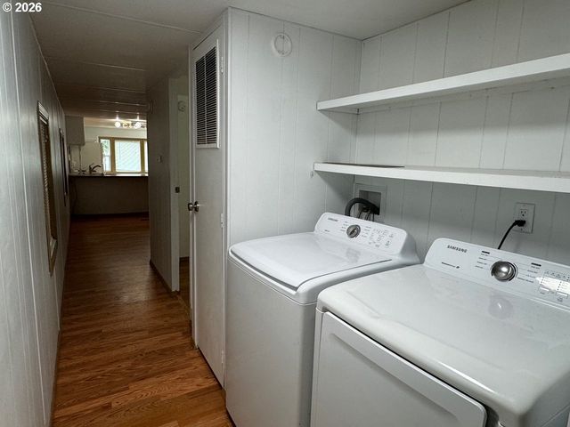 1600 RHODODENDRON Dr 293, Florence, OR 97439