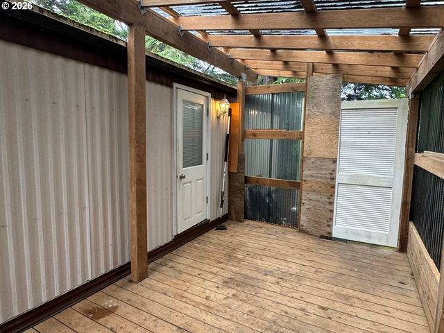 1600 RHODODENDRON Dr 293, Florence, OR 97439