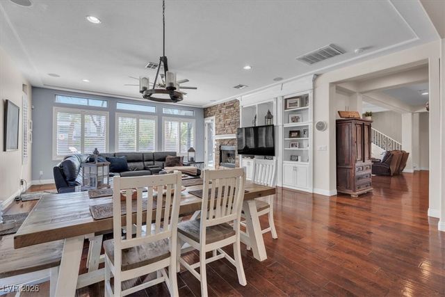 7239 Abbeville Meadows Avenue, Las Vegas, NV 89131