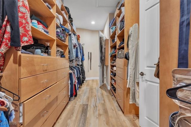 7239 Abbeville Meadows Avenue, Las Vegas, NV 89131