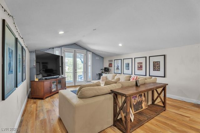 7239 Abbeville Meadows Avenue, Las Vegas, NV 89131