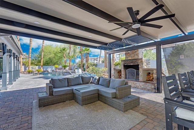 7239 Abbeville Meadows Avenue, Las Vegas, NV 89131