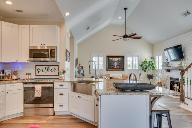 724 Bonnie Oaks Lane, Evans, GA 30809