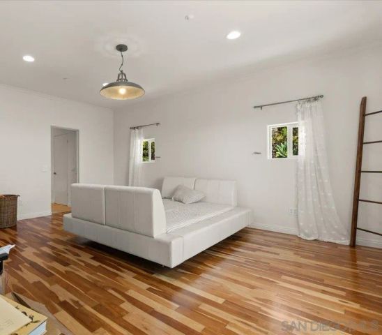 2342 CARIOCA PL, Vista, CA 92084