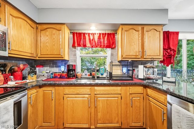 20710 Forestwood Drive, Strongsville, OH 44149