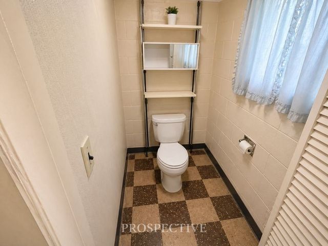 14 Hogsett St, Uniontown, PA 15401