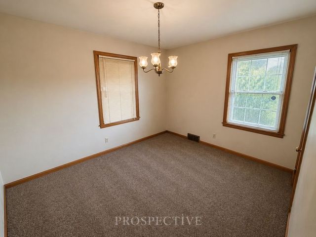 14 Hogsett St, Uniontown, PA 15401