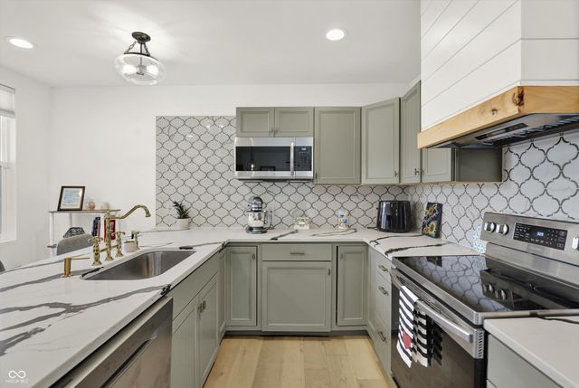 1106 N Hamilton Avenue, Indianapolis, IN 46201