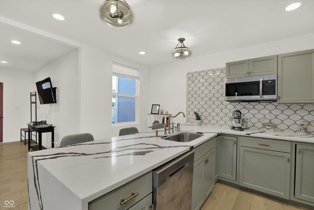 1106 N Hamilton Avenue, Indianapolis, IN 46201