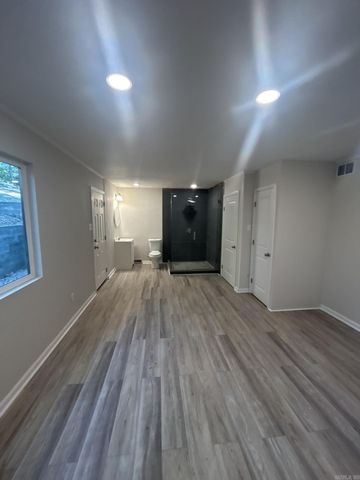 1807 Shumate, Little Rock, AR 72212