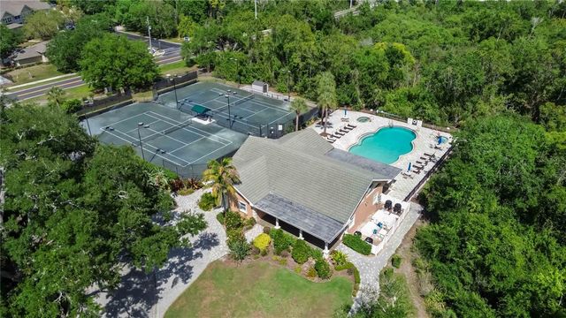 5246 MANORWOOD DRIVE 4C, Sarasota, FL 34235