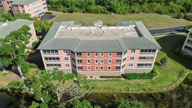 5246 MANORWOOD DRIVE 4C, Sarasota, FL 34235