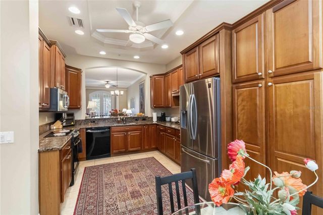 5246 MANORWOOD DRIVE 4C, Sarasota, FL 34235