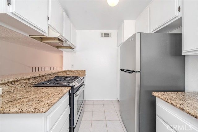 1719 Rogers Place 34G, Burbank, CA 91504