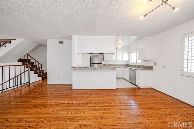 1719 Rogers Place 34G, Burbank, CA 91504