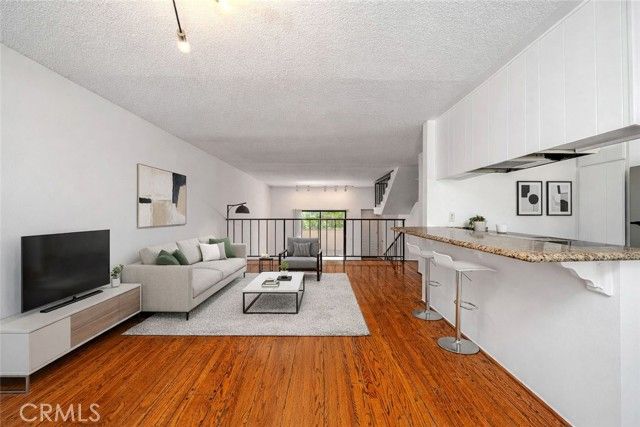 1719 Rogers Place 34G, Burbank, CA 91504