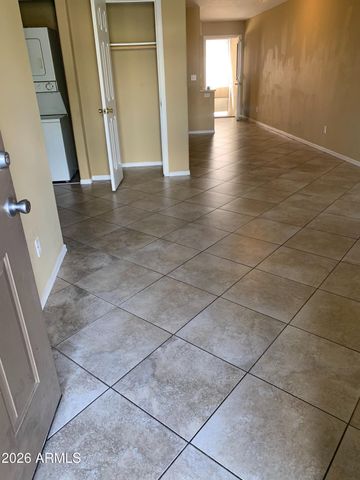 3301 E Earll Drive Unit 119, Phoenix, AZ 85018