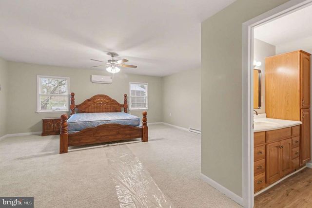 207 SCOTCH PINE RD, Dillsburg, PA 17019