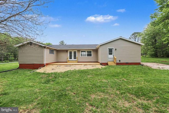207 SCOTCH PINE RD, Dillsburg, PA 17019