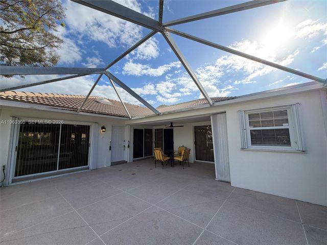 101 Silverleaf Oak Ct 101, Palm Beach Gardens, FL 33410