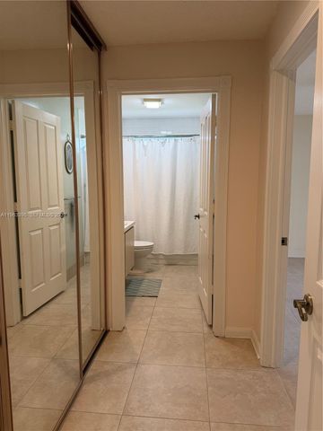 101 Silverleaf Oak Ct 101, Palm Beach Gardens, FL 33410