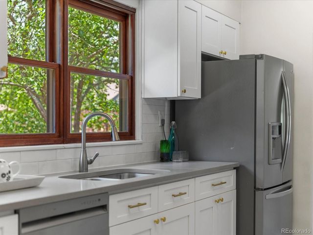 2265 Ivanhoe Street, Denver, CO 80207