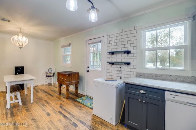 330 Easterbrook Street, Bay Saint Louis, MS 39520