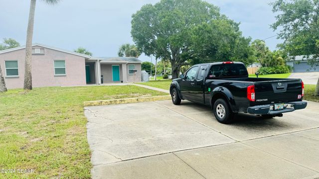 71 Rockefeller Dr Apt A, Ormond Beach, FL 32176