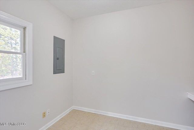 300 Monterey Drive, Clinton, MS 39056