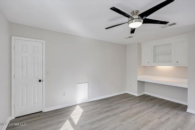 300 Monterey Drive, Clinton, MS 39056