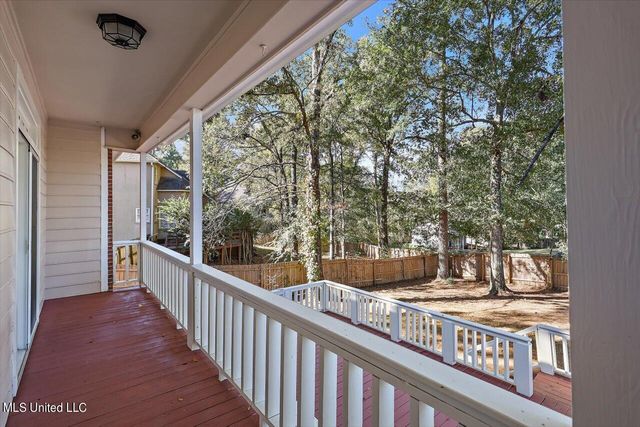300 Monterey Drive, Clinton, MS 39056